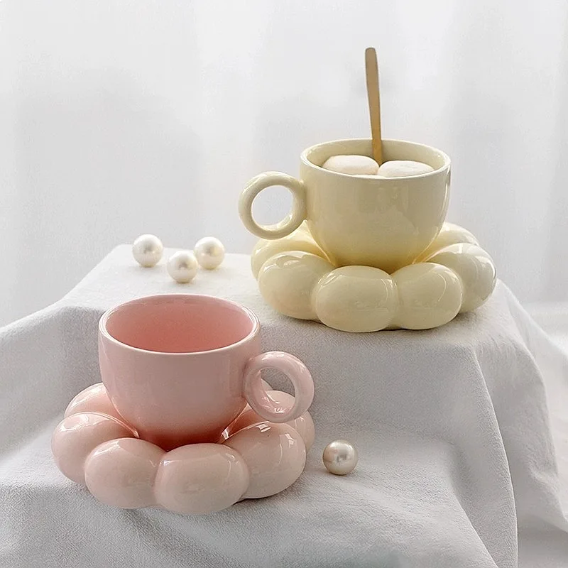 Nordic Unique High Appearance Creative Cloud Shape Chubby Coffee Cup Saucer Gift Box Set For Birthday Present Porcelain