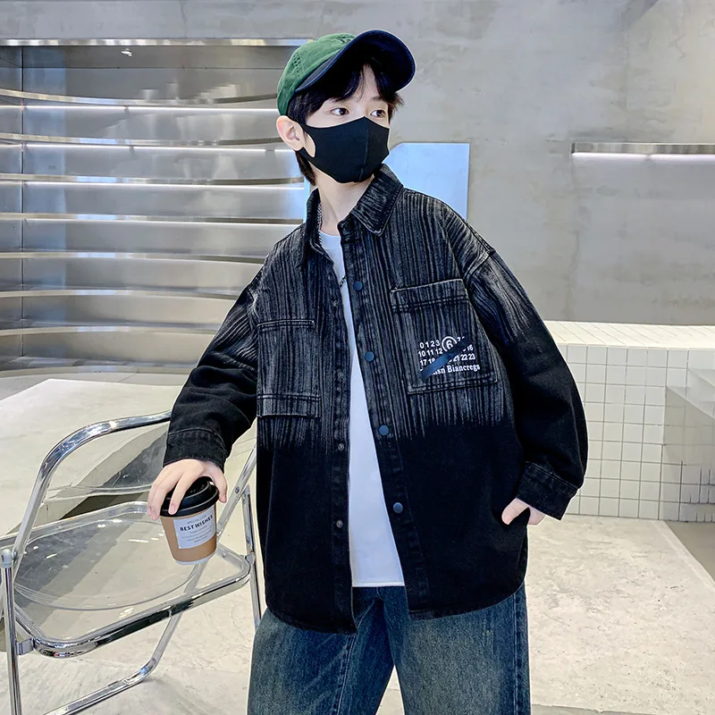 

New Autumn Teenage Gradient Black And Denim Jacket for Boy Kids Streetwear Harajuku Jeans Coat Clothing Child Luxury Outfits