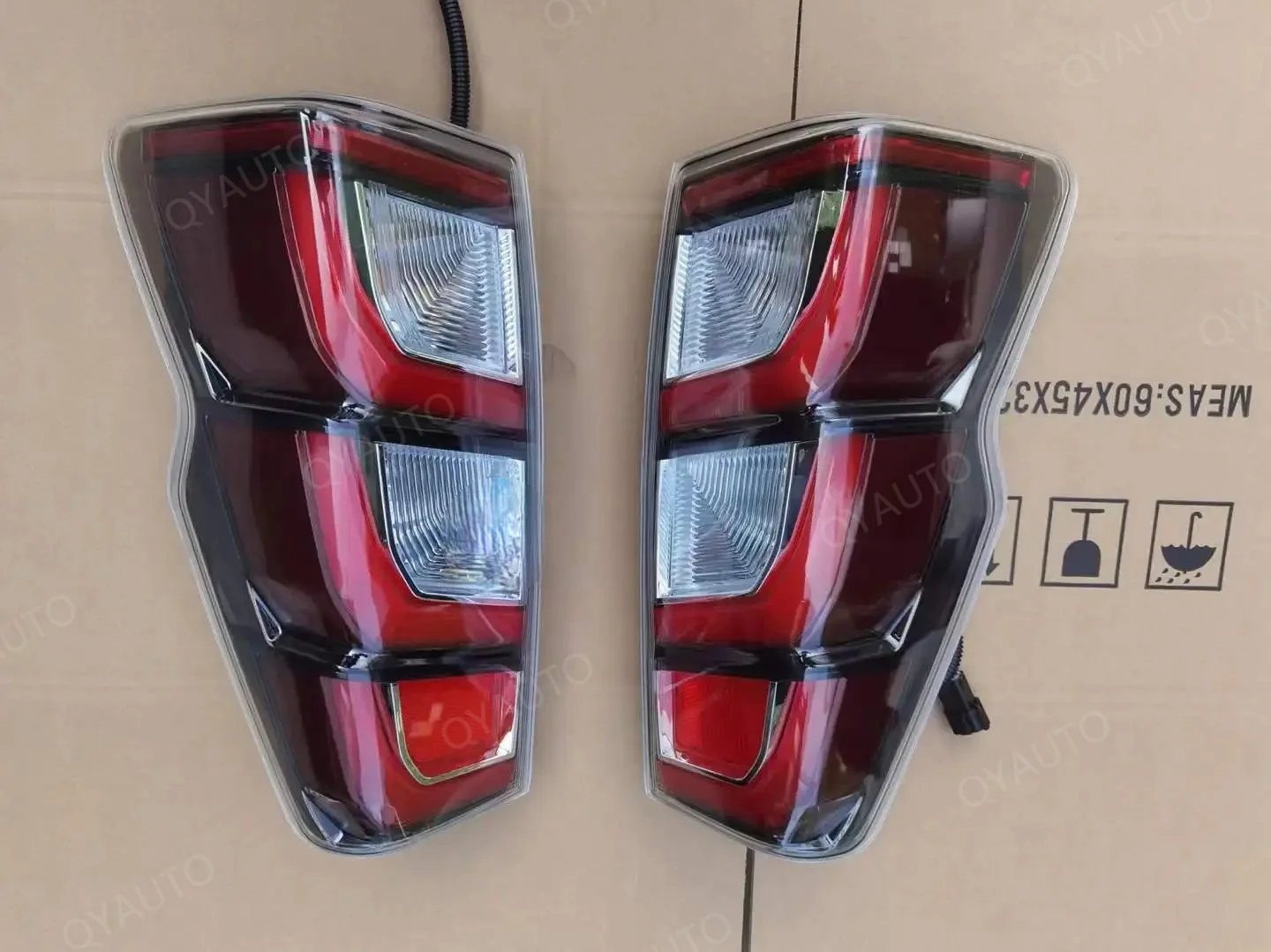 4wd Lighting System OEM 2024 Original Taillight LED Tail Light Rear Light fit for Dmax D-max 2021 2022 2023 2024