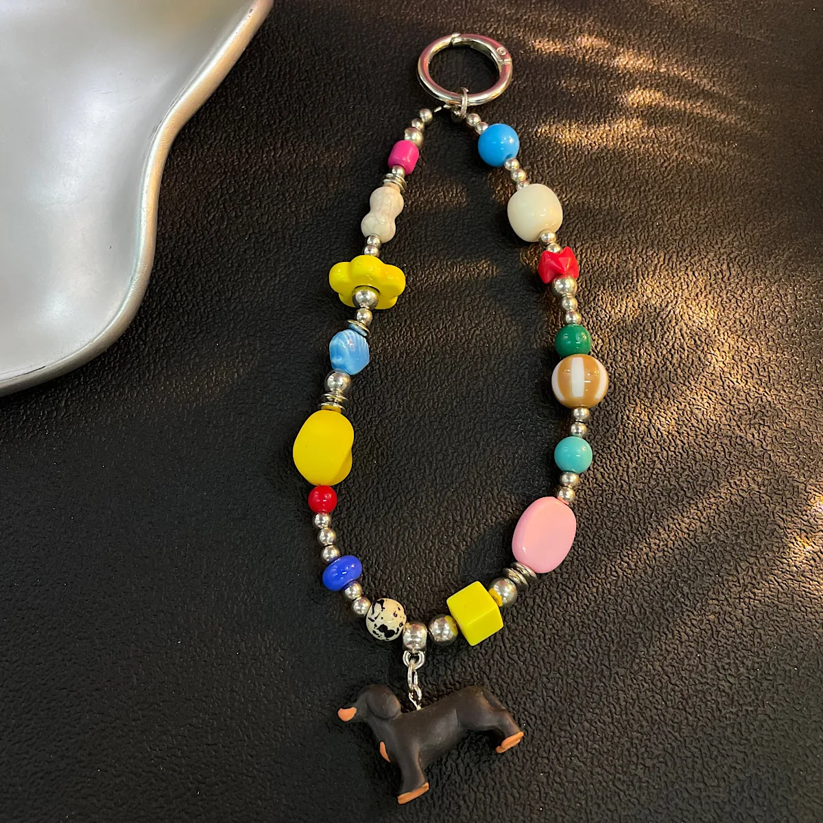 Ins Style Color Blocked Bead Phone Chain, Sausage Dog Pendant Bag Decoration Keychain, Phone Case, Hanging Rope For iPhone 17 16