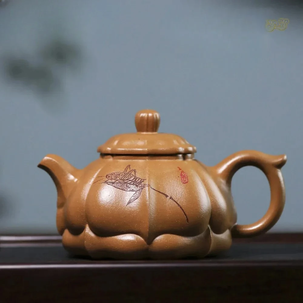 

260ml Chinese Yixing Handmade Purple Clay Teapot Famous Artists Tea Pot Kettle Aged Old Section Mud Zisha Tea Set Teaware Gifts
