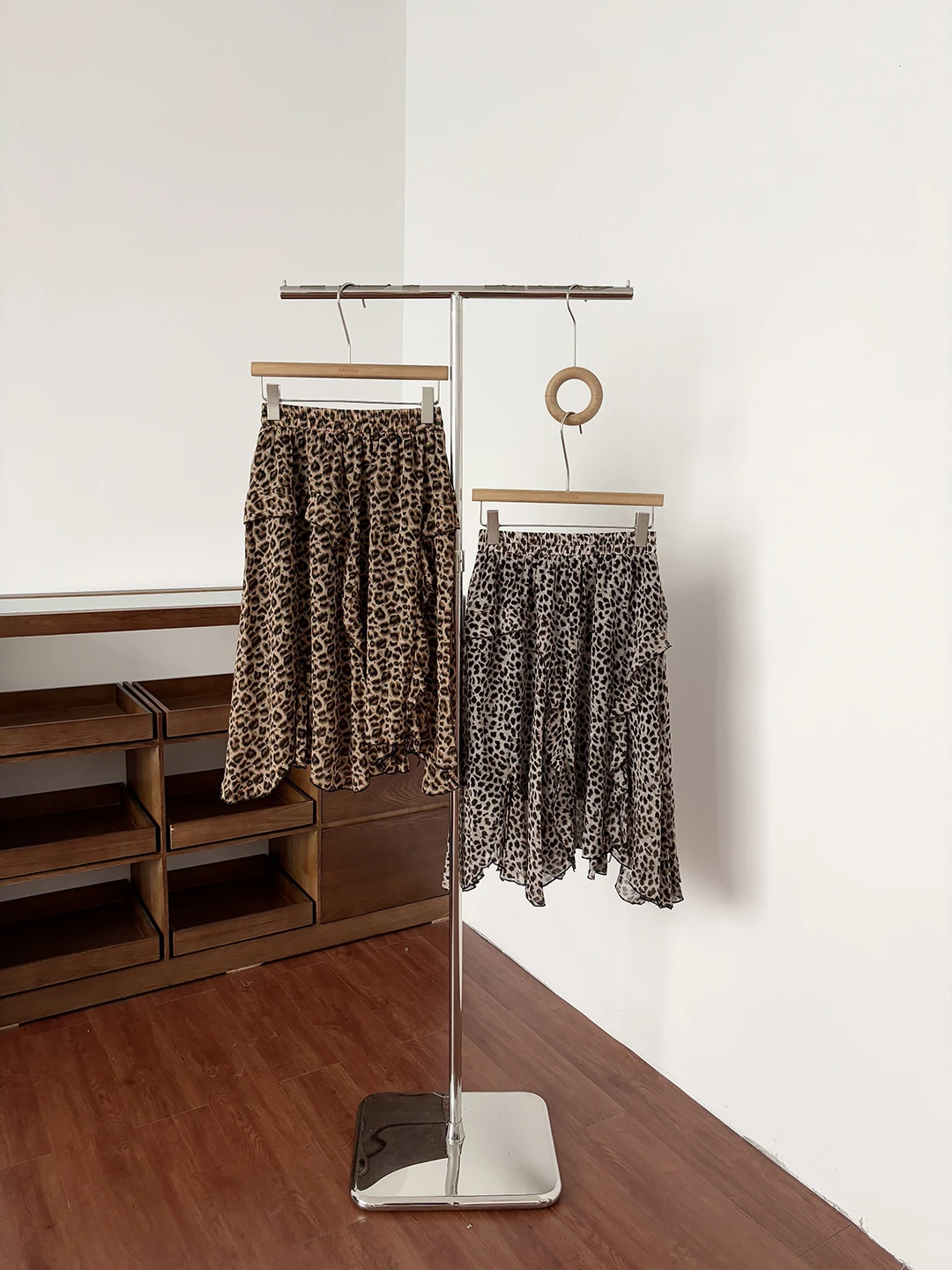 

High Waist Leopard Print Skirt Women's Summer Vintage Slimming Midi Asymmetrical Elastic Waist A-Line Skirt