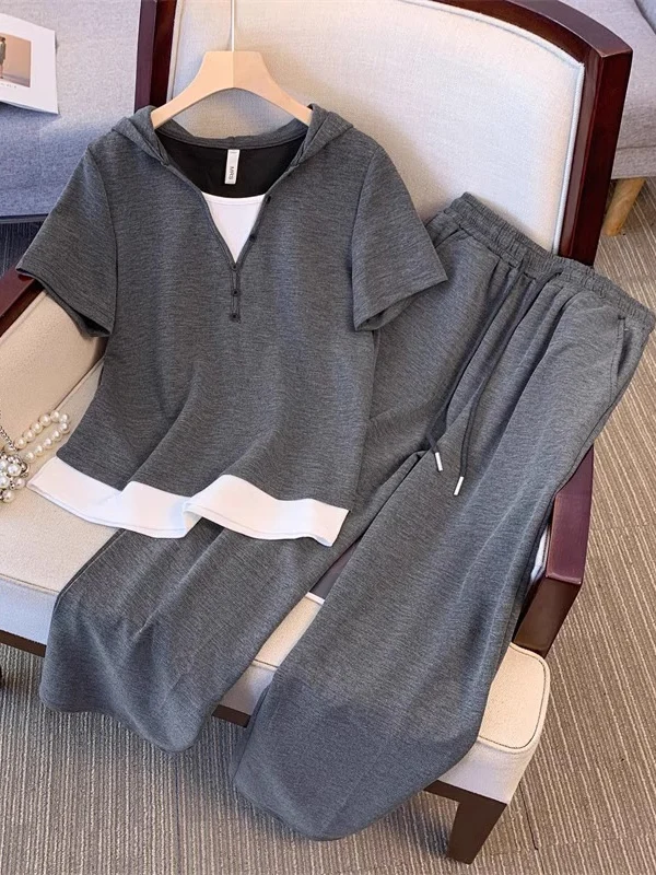 

Fashionable plus Size Summer Two-Piece Set Women's Short Sleeve Color Block Hoodie Casual Loose Leggings Ensemble