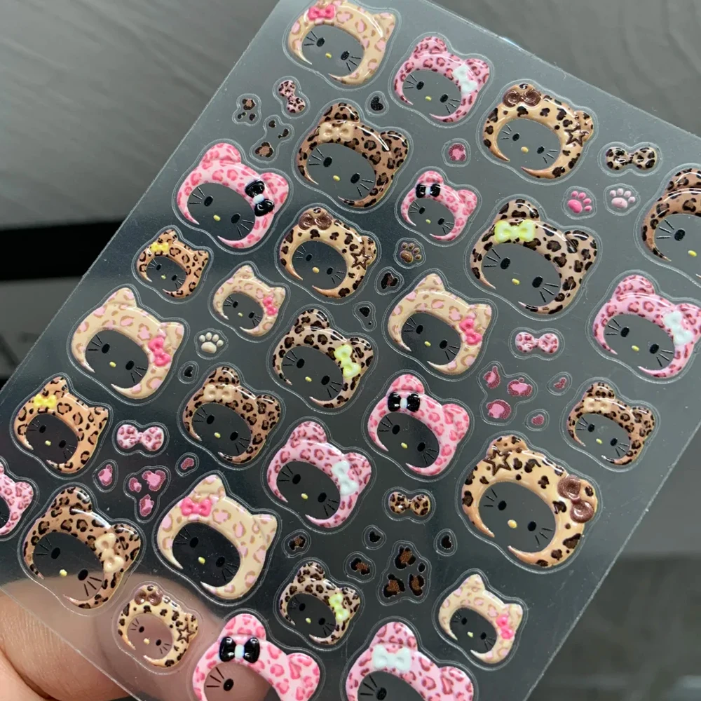 Naklejki na paznokcie 5D z uroczym kotkiem w panterkę, słodkie kreskówkowe naklejki Hello Kitty, samoprzylepne slidery, naklejki na paznokcie z kotkiem w kapeluszu.