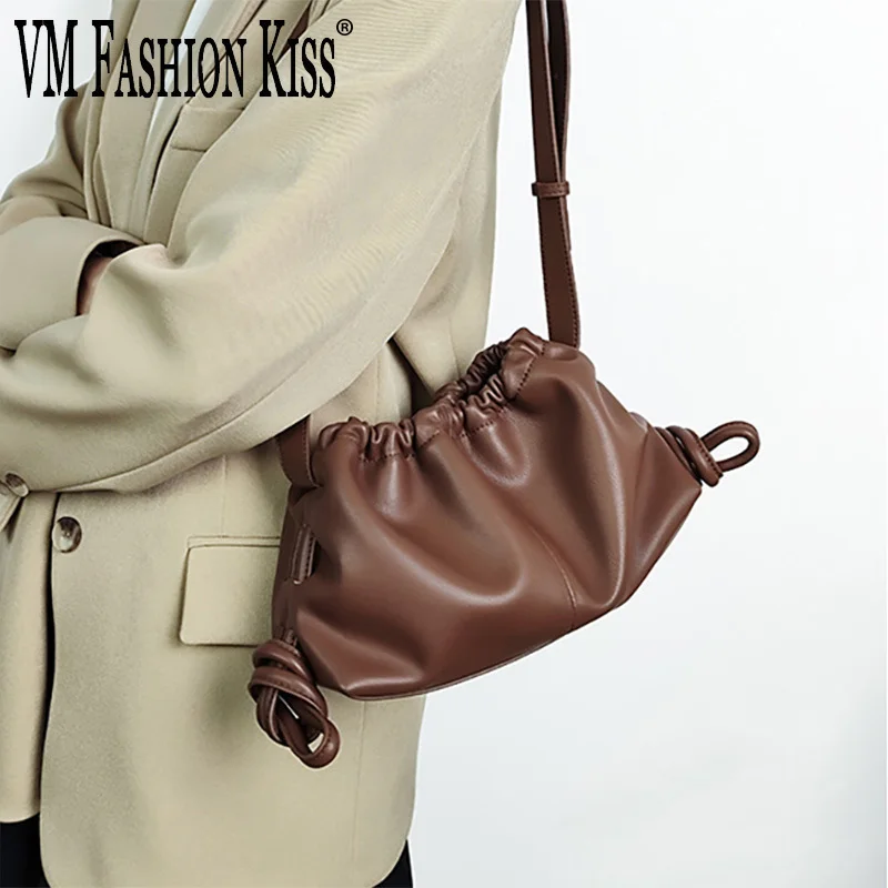 VM FASHION KISS Cowhide Cloud Bag Women Drawstring Design Shoulder Bag Genuine Leather Pleated Crossbody Bag Elegant Minimalist