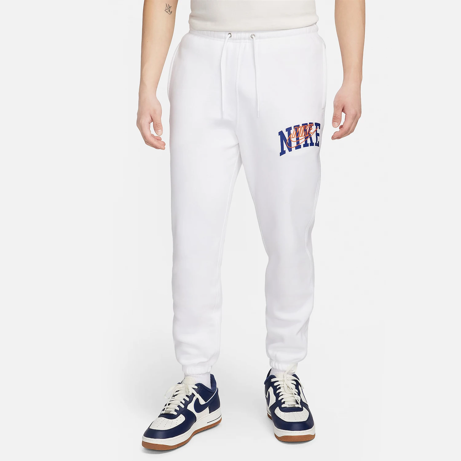 

Nike genuine Club Fleece Men's Fleece-Lined Casual Tapered Pants FV4454-100