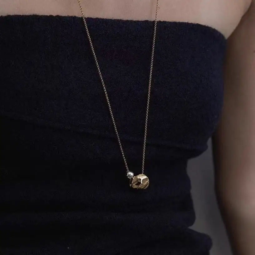 Unique Design Casual Versatile Women's Necklace Unusual Pendant Sweater Chain Jewelry Gift Simple Stylish All-around Accessory