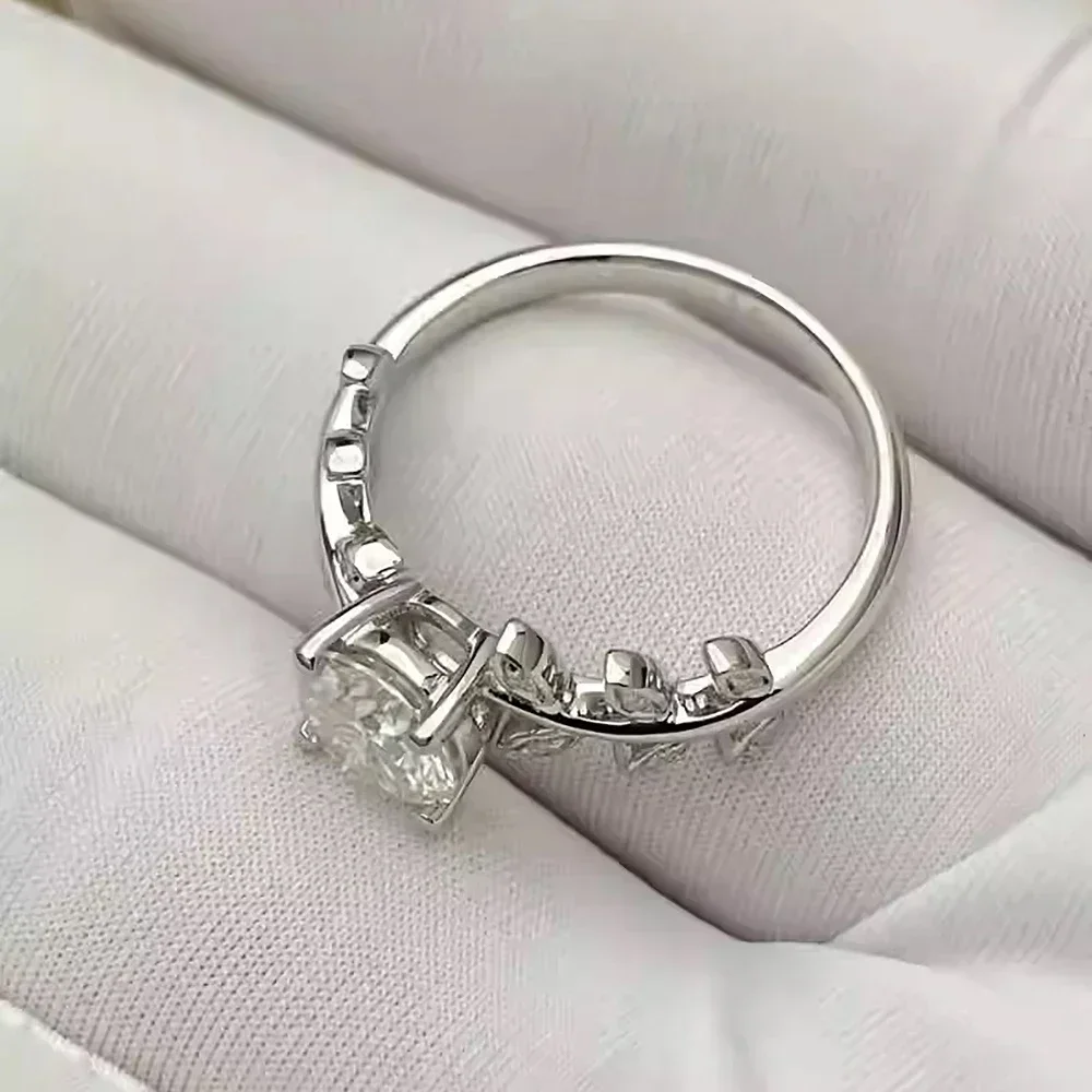 Anelli di fidanzamento con diamanti Moissanite a foglia da 1 ct con GRA per donna Anello di promessa per fede nuziale in oro bianco placcato argento sterling 925