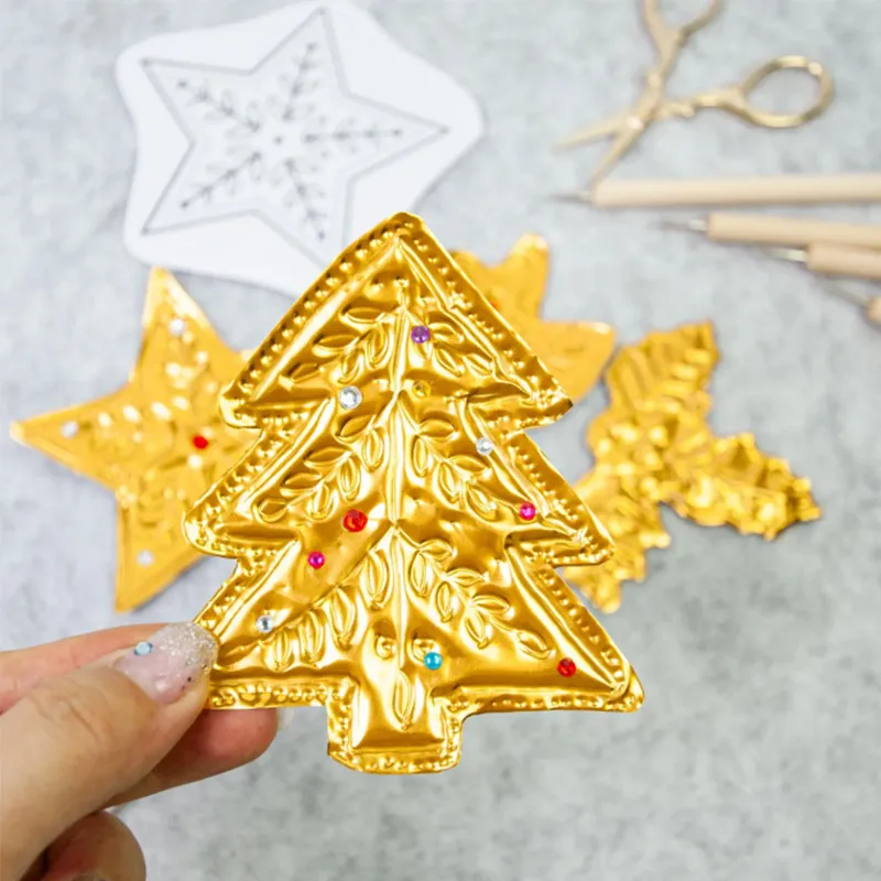 DIY Gold Foil Art Relief Christmas Decorations Gold Silver Decorative Pendant Combination Tin Foil Paper Craft Sewing Tool Set view 5