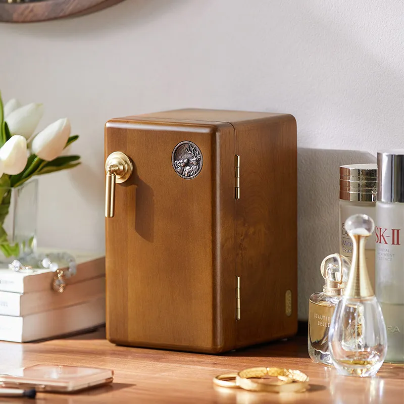 Solid wood jewelry box jewelry exquisite high-end anti-oxidation