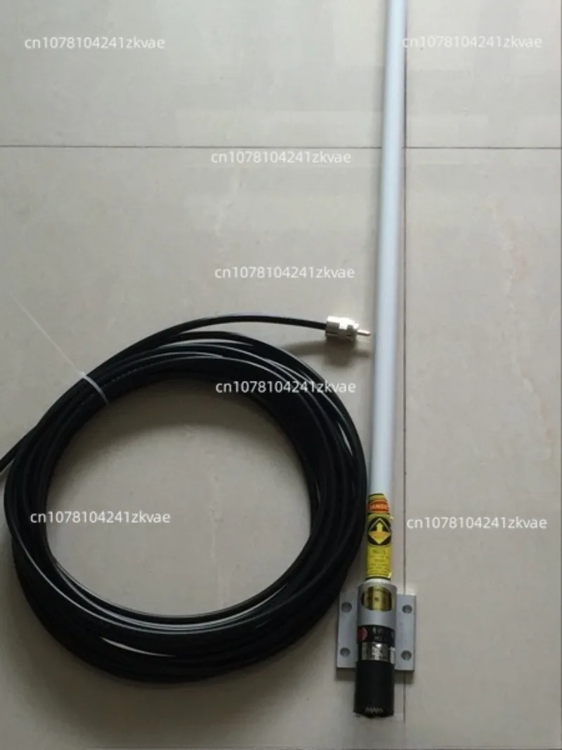 

1.2 meter and 8 meter feeding lines (-5) with clip AIS antenna and VHF high-frequency antenna for marine glass mesh