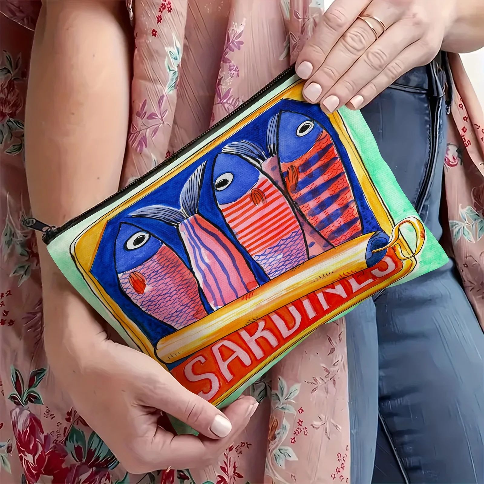 Unisex Adult Cosmetic Pouch, Hypoallergenic Mini Makeup Bag, Trendy Sardines Print Zippered Toiletry Case, Polyester Accessory