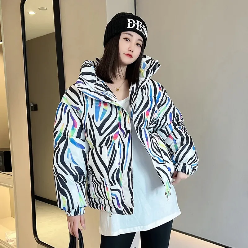 

【 New Product 】 2023 Winter New Cotton Coat Women's Short Loose Korean Bread Coat Hooded Fashion Versatile Cotton Coat Colors B2