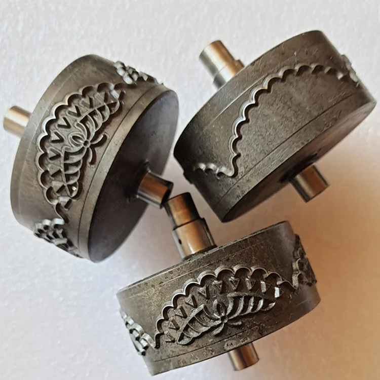 

Steel ultrasonic lace machine roller cutting knife ultrasonic sewing machine special embossing die