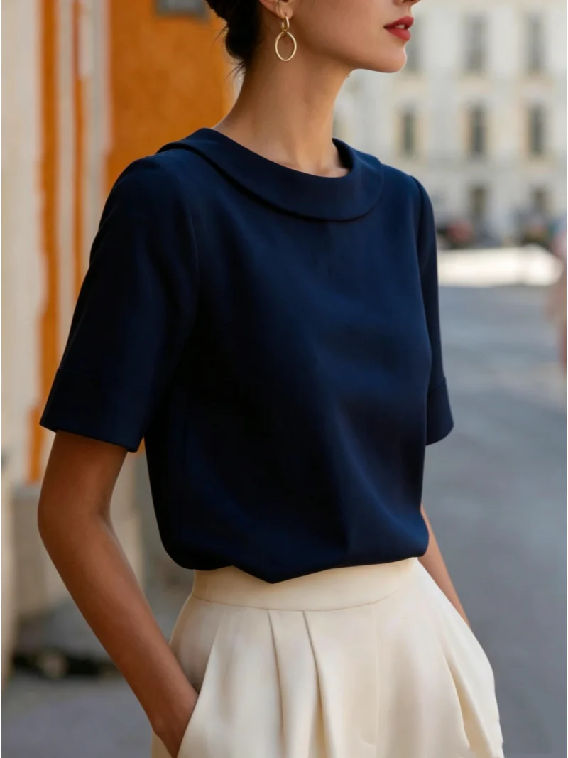 Elegante Kurzarmbluse mit abgerundetem Kragen und strukturierter Passform für Damen im Büro oder für formelle Anlässe. – Detail 7