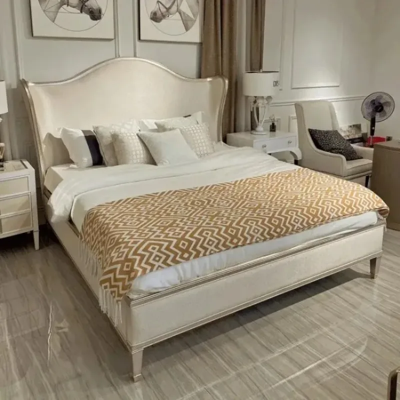 #European Light Luxury Solid Wood Double Bed 1.8m Modern Minimalist French Cream Style Ingot Crown Customizable