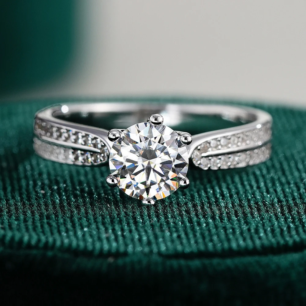 

IOGOU 925 Sterling Silver Engagement Wedding Rings Light Luxury 1-3CT Moissanite Ring with Certificate for Women Fine Jewelry