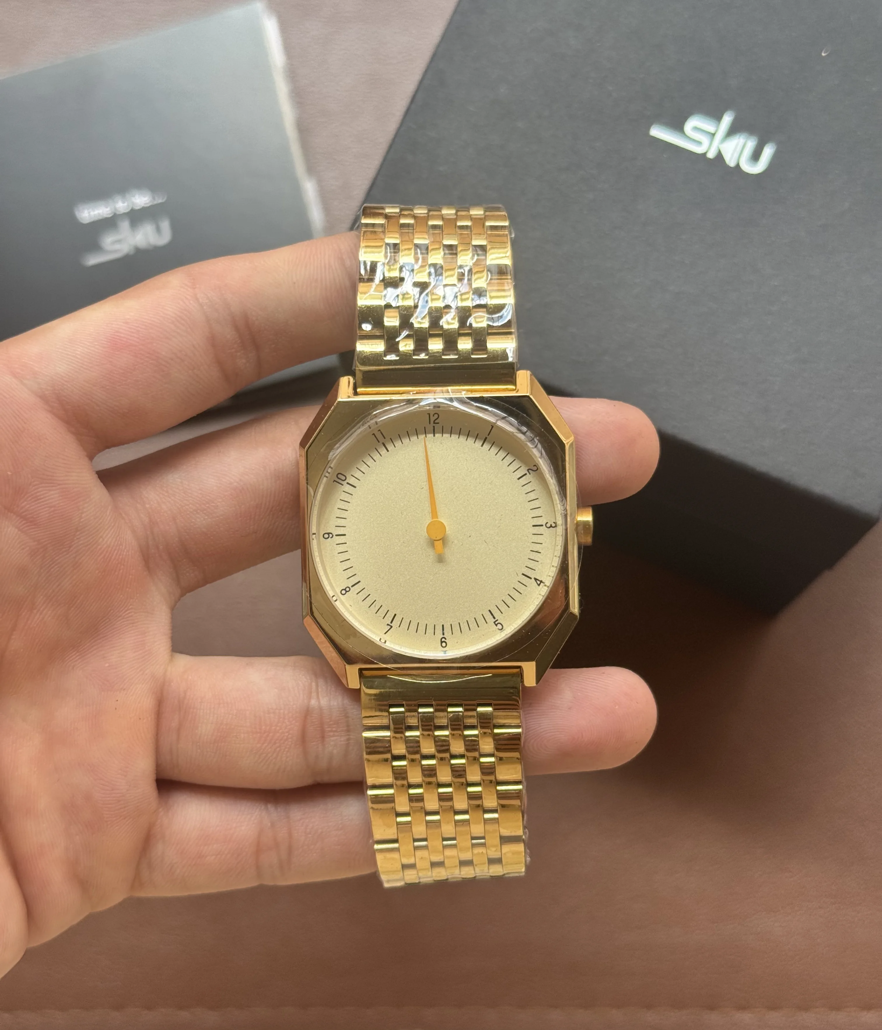 SKU Brand Single Hand Retro Men Watch Square Dial European American Fashion Quartz Wristwatch