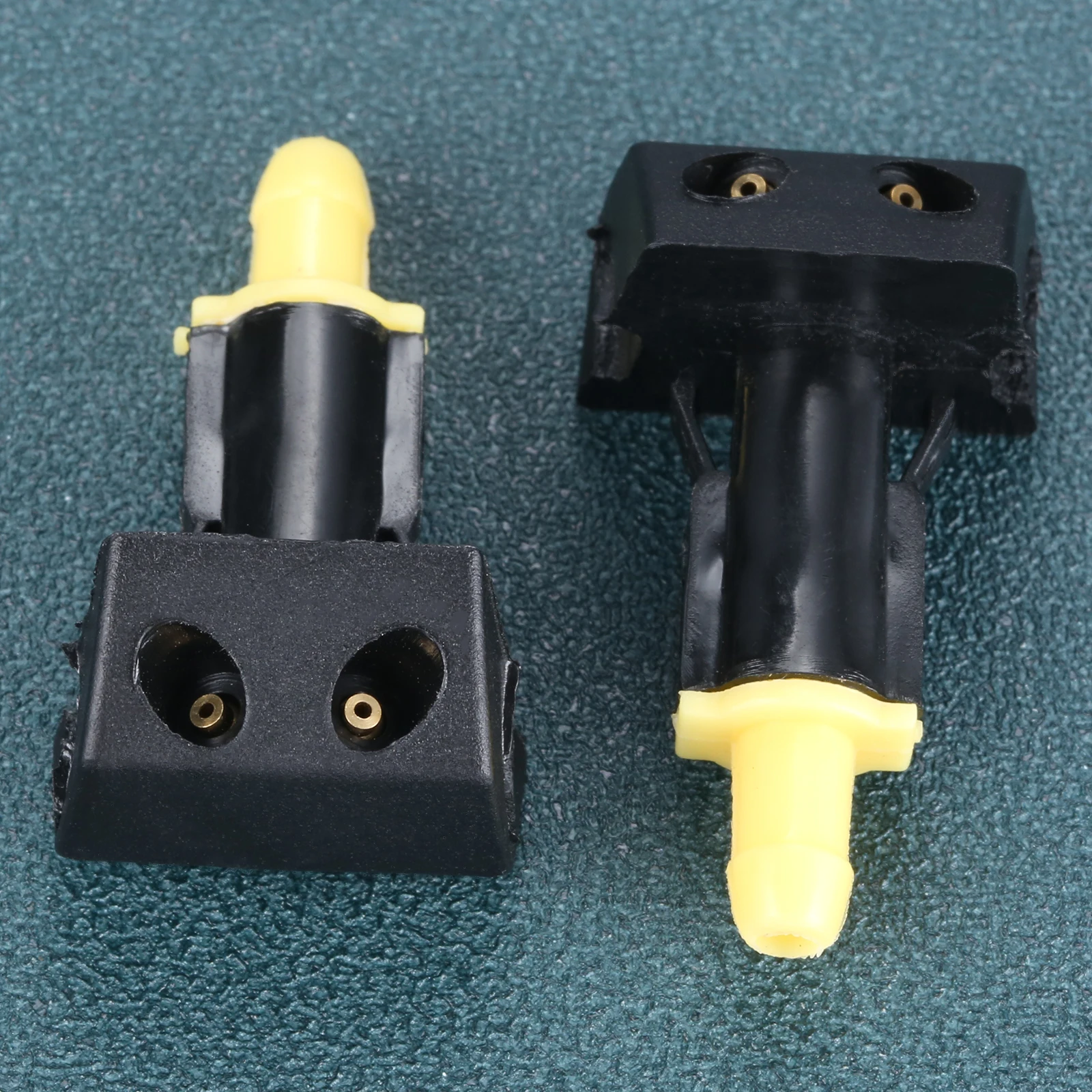 2Pcs Black Plastic Auto Car Front Windshield Washer Wiper Water Spray Nozzle Fit for Nissan TIIDA SYLPHY X-trail Venucia D50 R50