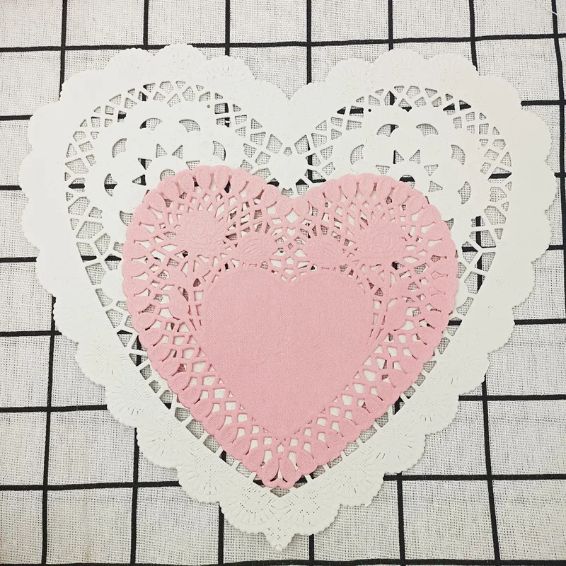 Heart-shaped Paper Doilies Lace Placemats Box Liner Coffee Mat For Birthday Party Wedding Tableware Table Decoration Pink 100pcs