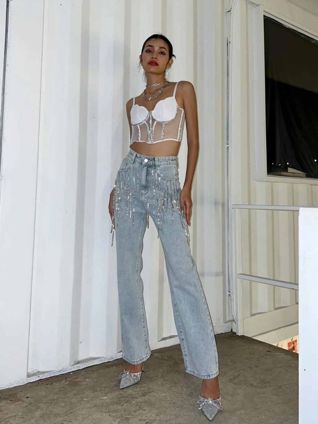 Spring 2024 Women's Tassel Rhinestone Chain Shiny Denim Trousers Fashion New Wide-Leg Pants Women's Beaded Straight Jeans