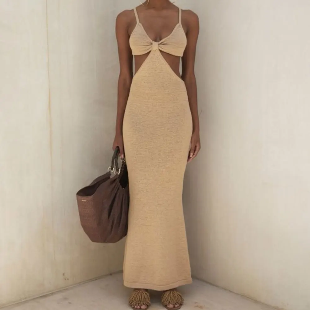 Neue Spaghetti Strap Sexy Backless Maxi Kleider Sexy Ärmellose Frauen Kleider Party Club Elegante Aushöhlen Kleid Sommerkleid Schwarz