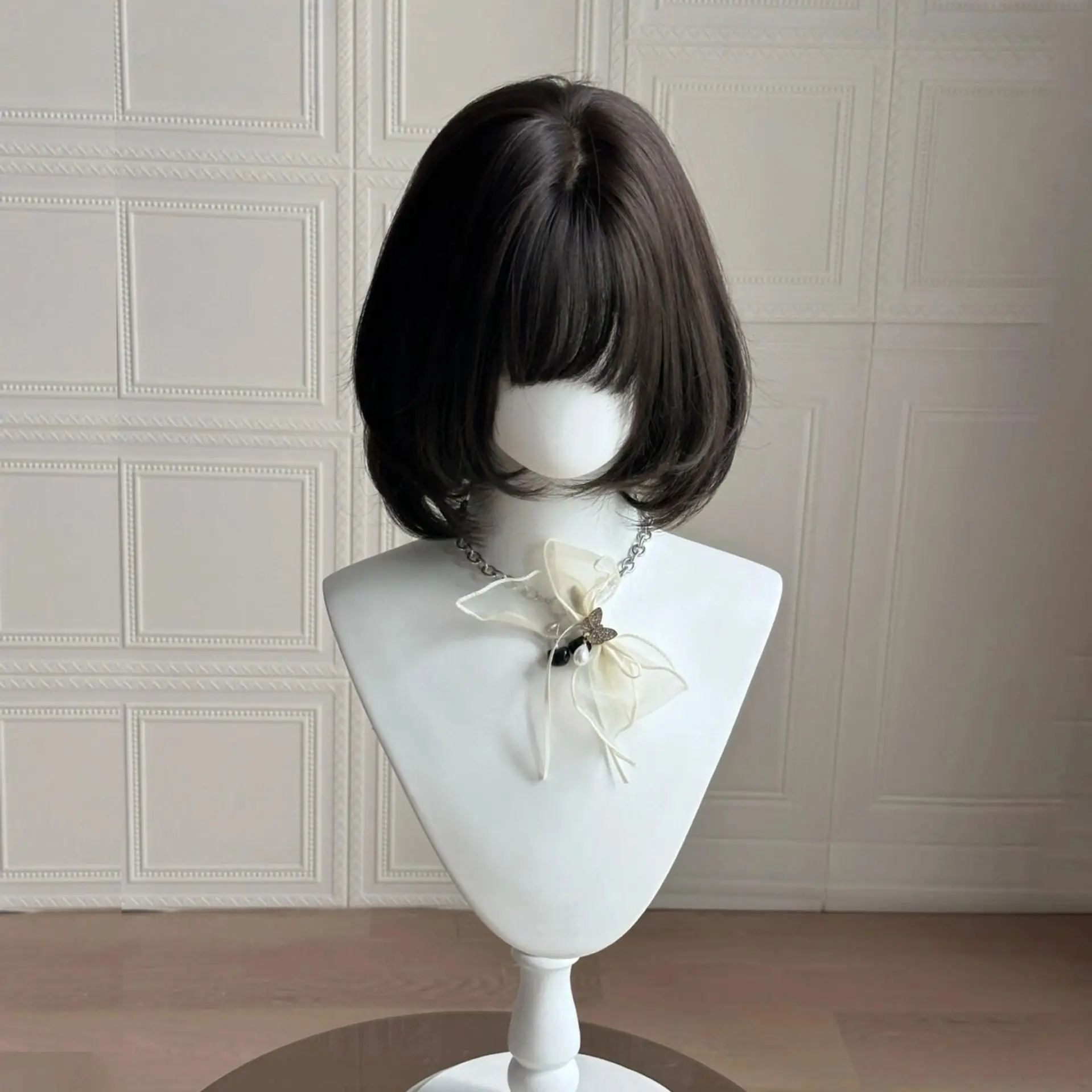 

Wig female bobo head short hair inner buckle high-level clavicle hair cute