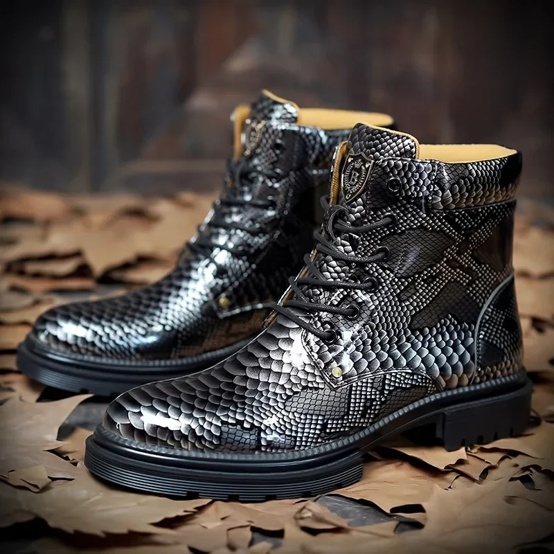 Botas cortas de cuero para hombre, zapatos de vestir con punta redonda, con patrón de serpiente, de diseñador