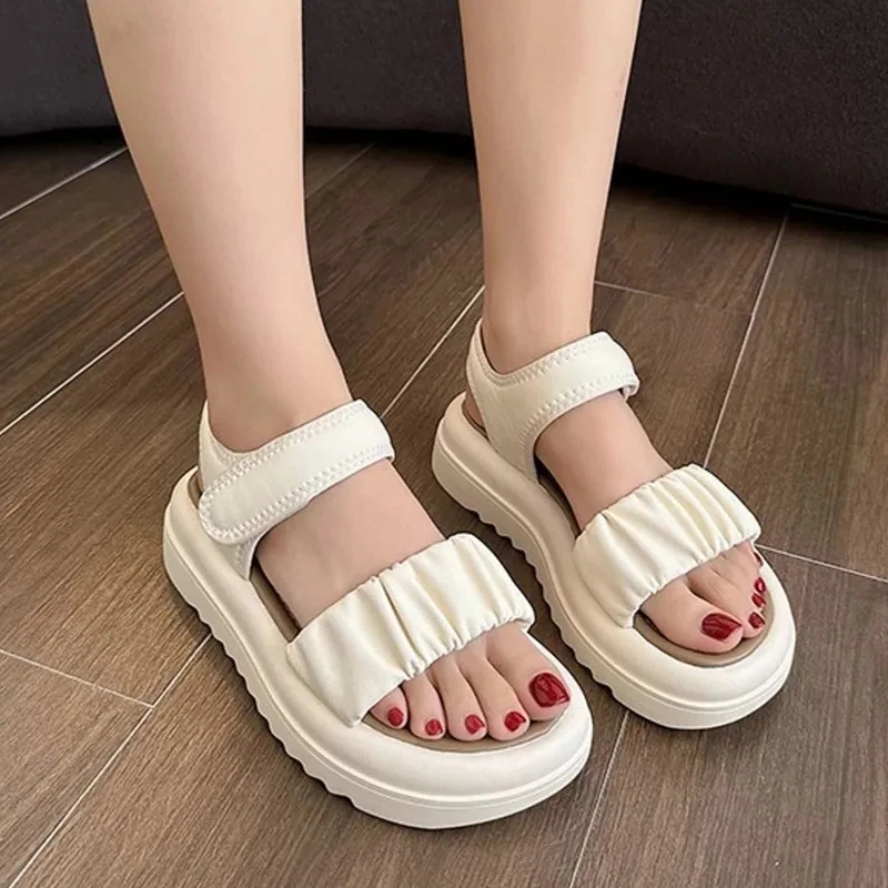 Summer Fashionable Casual and Comfortable Girls\' Elegant and Cute Open-toe Wear-resistant Beach Thick-soled Non-slip Sandals