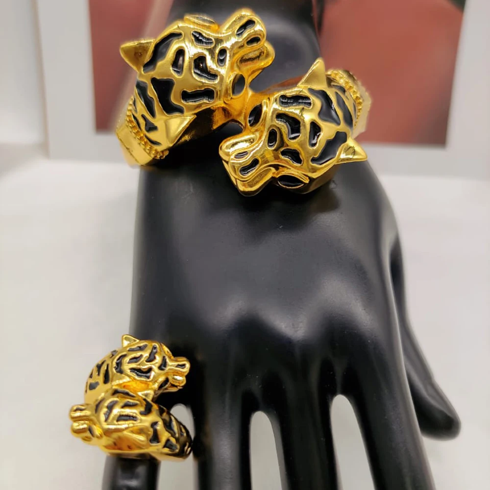 

Black Leopard Head Bracelet Ring Luxury Cuff Bangles With Ring Dubai 18K Gold Plated Jewelry Gifts Charm Jewelry Sets for Women