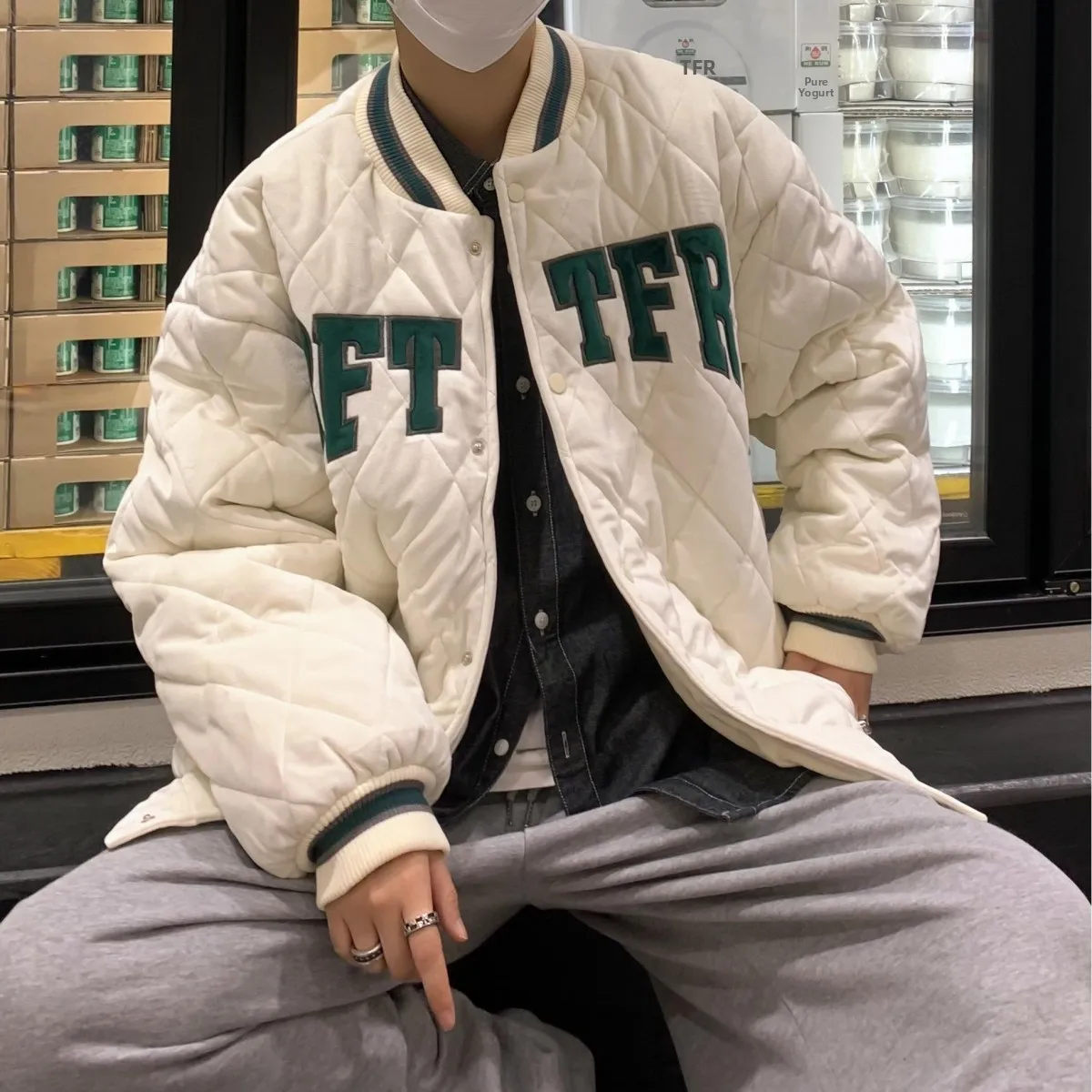 

Men's Baseball Jaet Cotton Padded Coat Letter Print Hong Kong Sle INS Diamond id Couple's Jaet Outerwear Faion Urba...