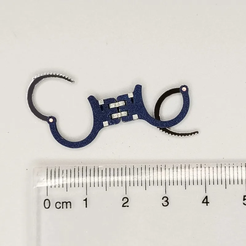 

1/6 Scale Male/Female Soldier Metal Handcuffs Openable Model for 12-inch Action Figure Body Prisoner Props Accessories