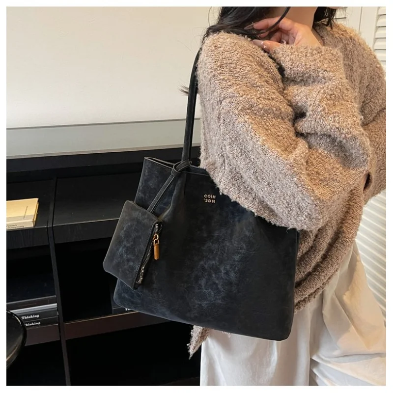 

Chic Ladies Crossbody-Bag Crafted From Microfiber Leather Featuring Classic Netherlands High-End Lightweight Daily Look