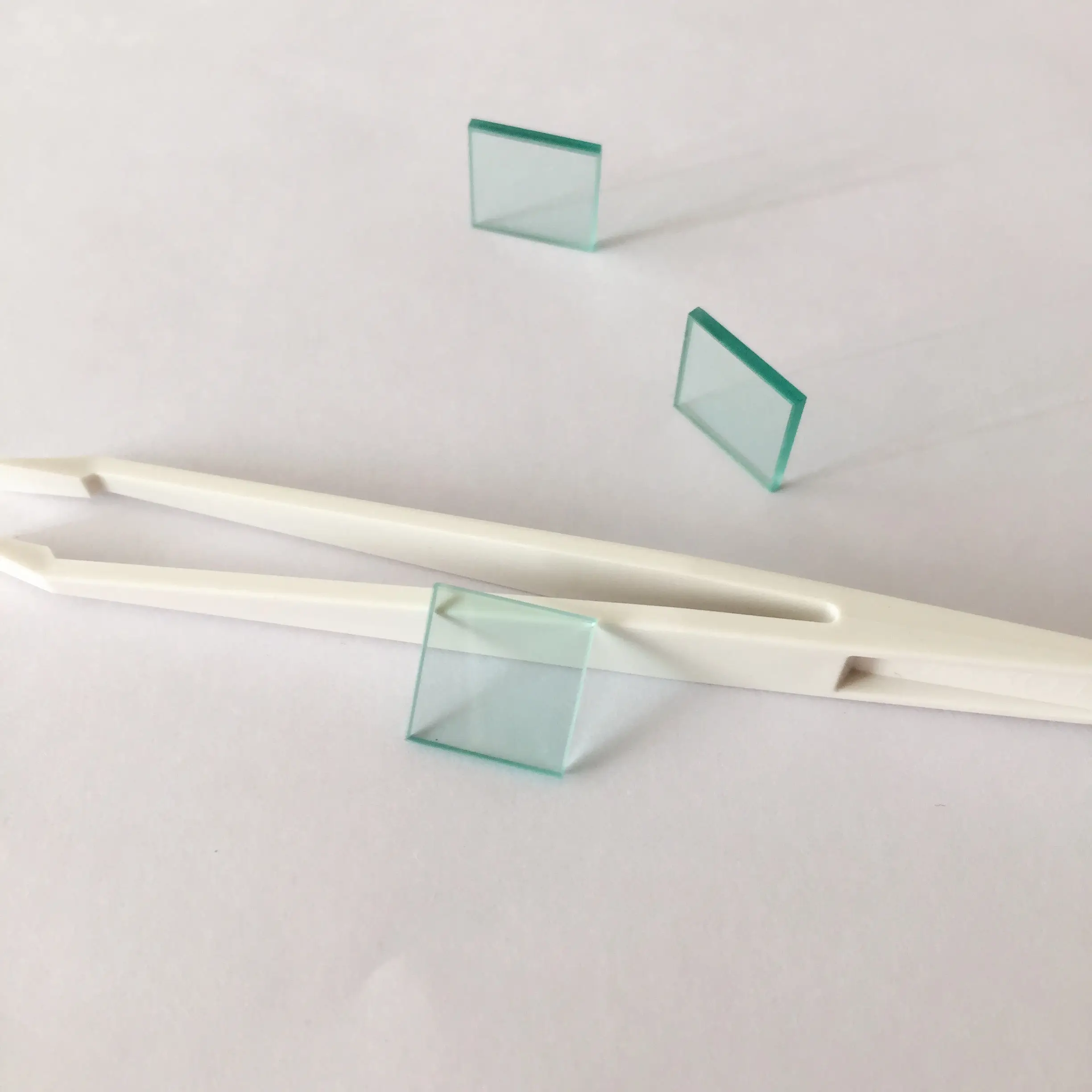 GRB2 KG1 filter lens optical glass infrared absorption 15*15*2mm