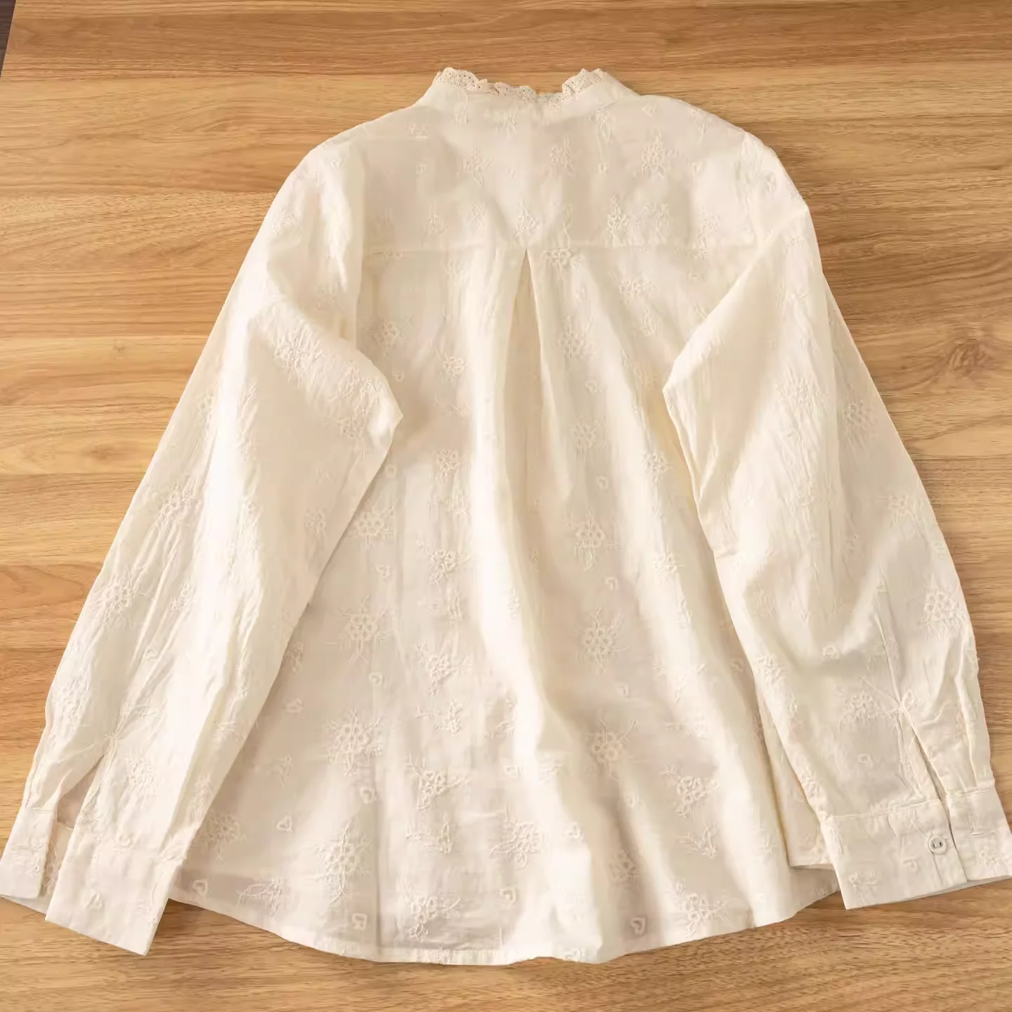100% Cotton Beige Elegant Women's Luxury Designer Blouses Autumn Clothes for Women 2026 Lace Embroidery Shirts view 3