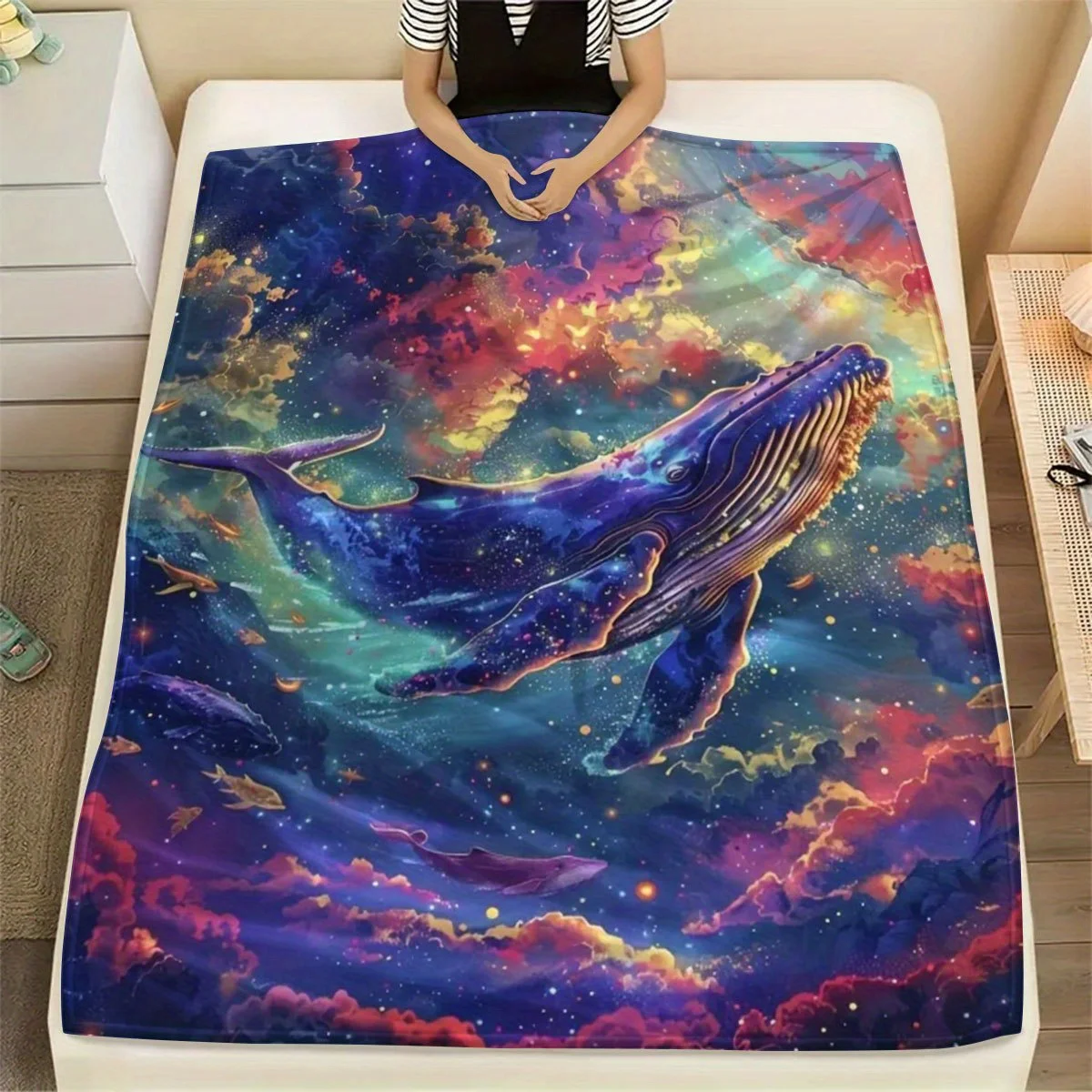 Whale Soft Small Throw Blanket, Air Conditioning Blanket, Flannel Dormitory Office Nap Blanket, Printed Blanket, Gift Blanket fo