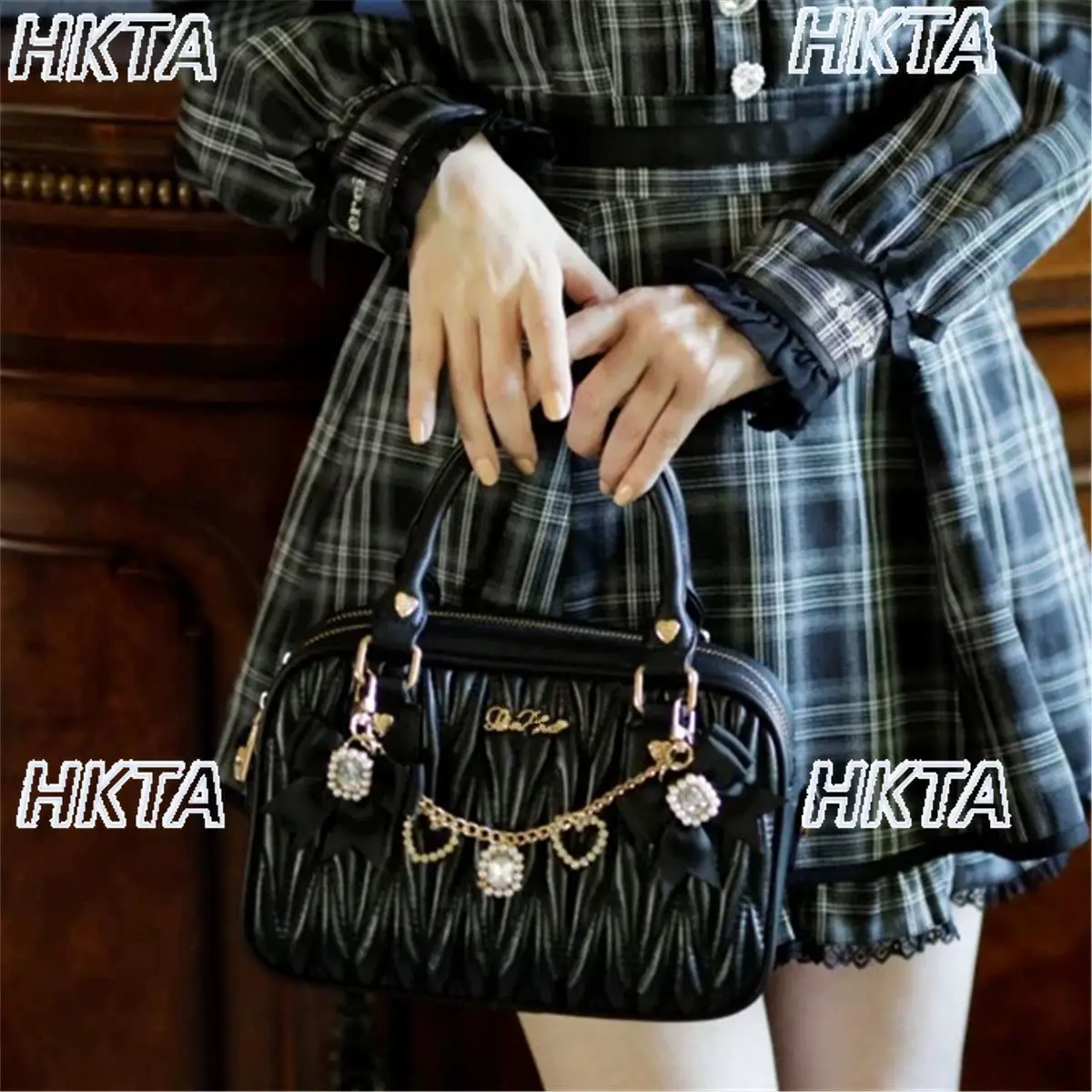 Japanese Lolita Love Pearl Rhinestone Tote Bag Women Sweet Bow Portable Temperament Girls One Shoulder Crossbody Boston Bag