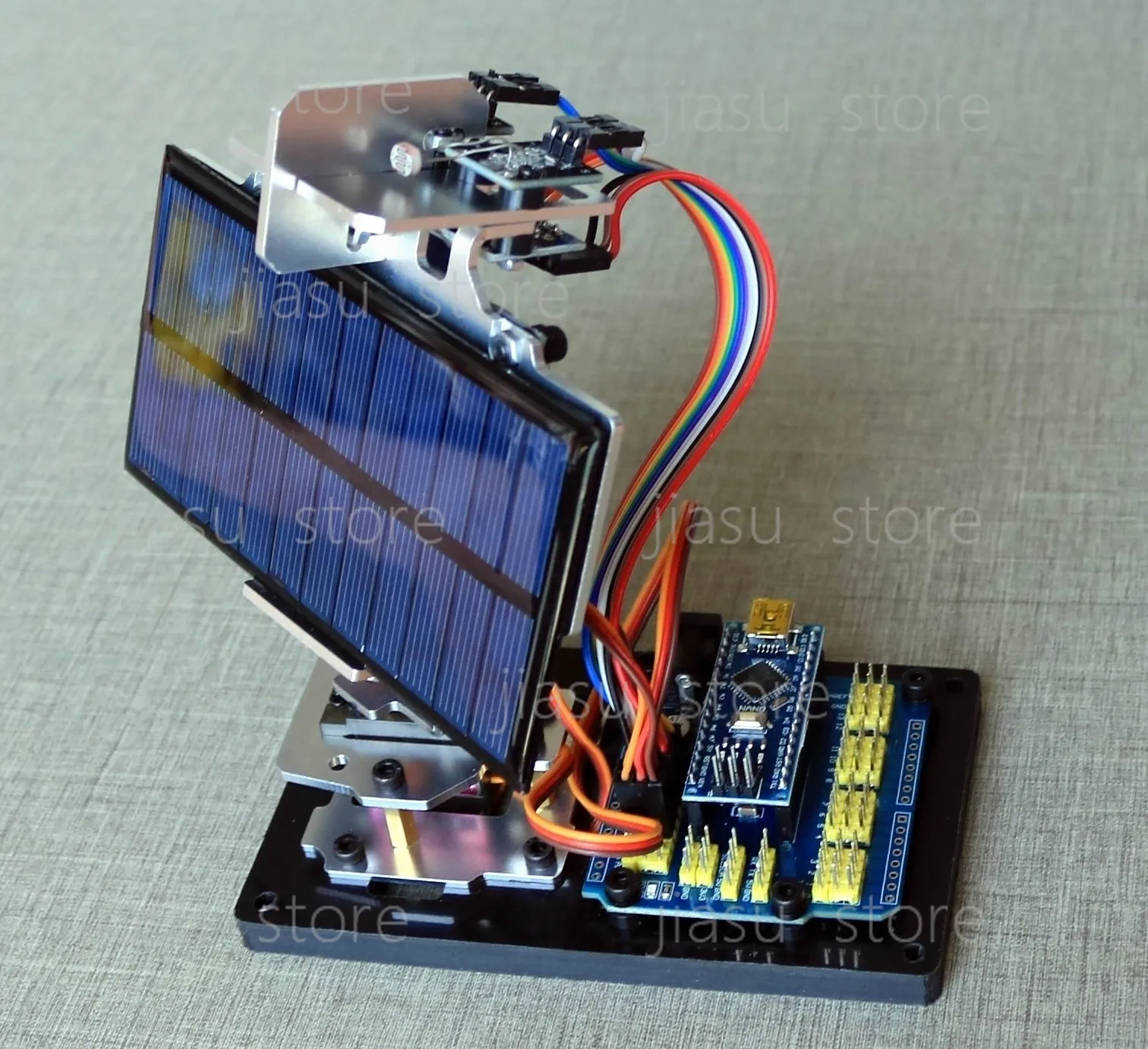 Arduino DIY smart solar tracking device power generation maker project small production tracking radar