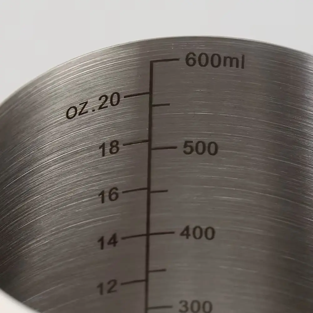 

Stainless Steel Coffee Milk Frothing Pitcher 350/600ml V Shape Spout Latte Art Cup Rust-proof with Scale Milk Frother Jug