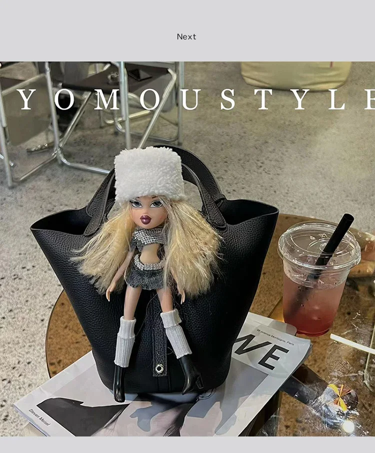 Lychee Pattern Doll Spoof Hot Girl Doll Super Cool Tote Bucket Bag pochette Crossbody Bag