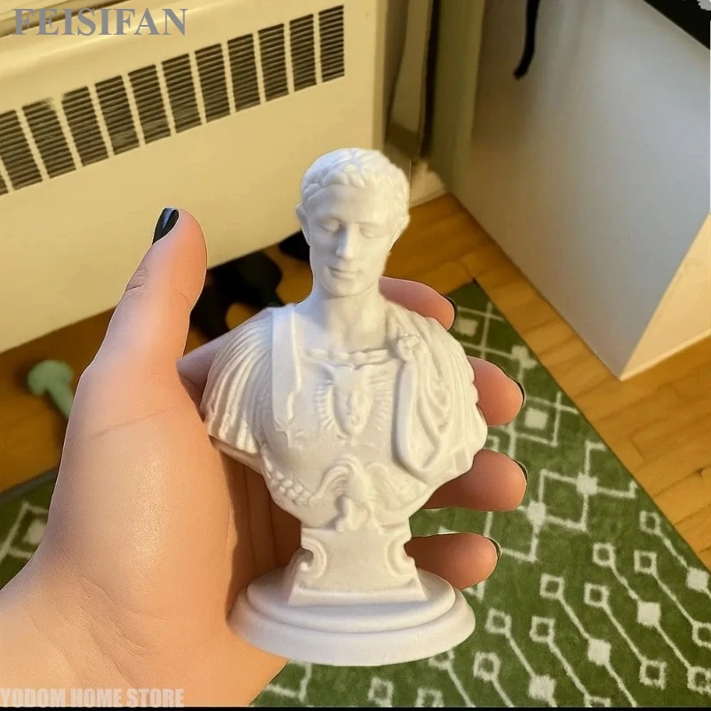 3D Printed Julius Caesar Statue Pen Holder Desktop Stationery Organizer Creative Office Table Decor Ornament Gift For Teachers