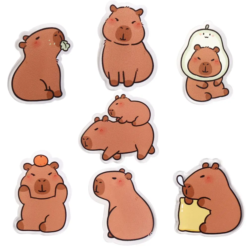 Cartone animato acrilico Capybara pettorale abbigliamento carino distintivo divertente spilla con risvolto accessori per la decorazione dello zaino