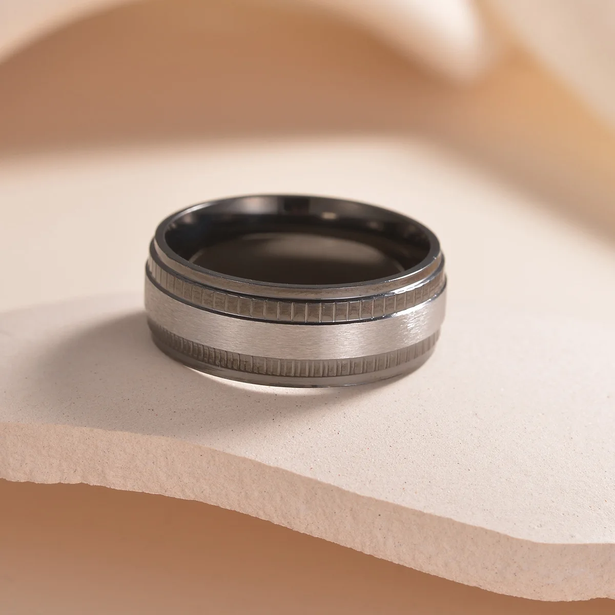 Luxus schwarz vergoldet Doppel prägung Edelstahl Ring für Frauen romantische Verlobung Hochzeits feier Schmuck weiblich