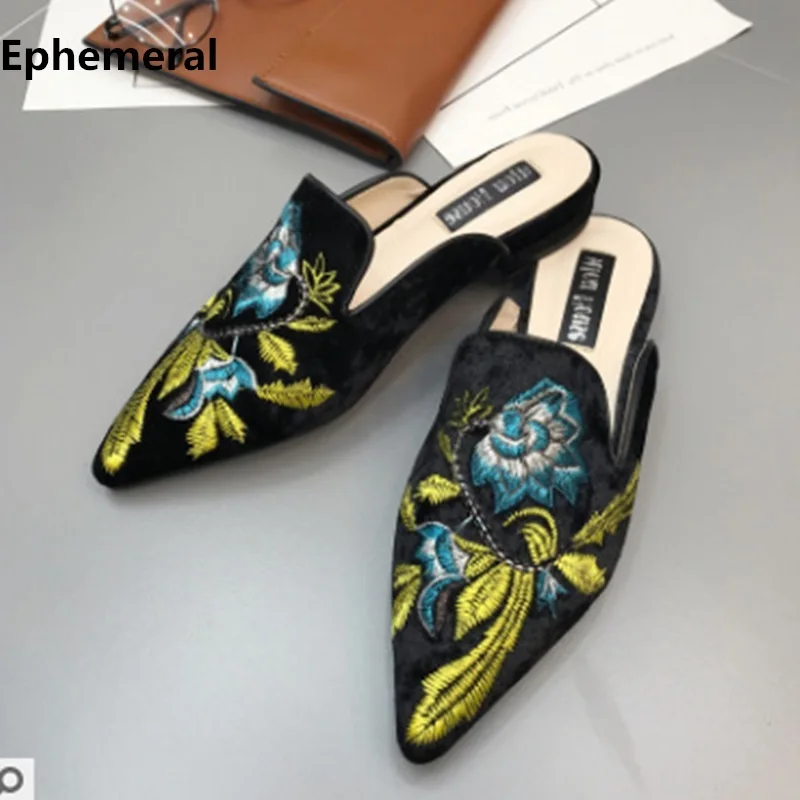 Ladies Embroidery Flowers Slides Closed Toe Slippers Summer Breathable Black Brown Plus Size 35-41 Women Flats 2022 New Arrival