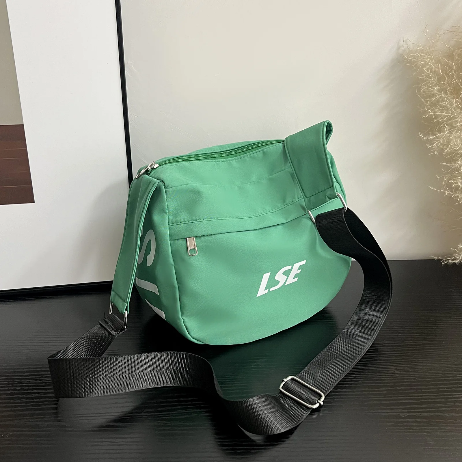 レディース ショルダーバッグ、クロスボディバッグ ファッション ハンドバッグ 財布 ポータブル トート ハンドバッグ 多機能メッセンジャーバッグ