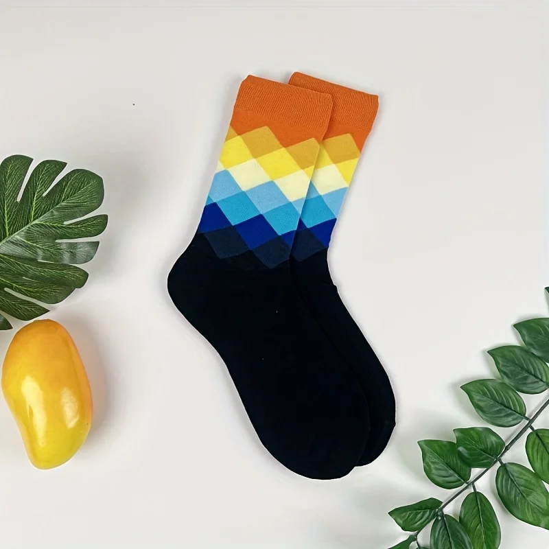 1 pair Men's Contrast Color Mid-Calf Socks ,Gradient Diamond Pattern Stylish Casual Socks