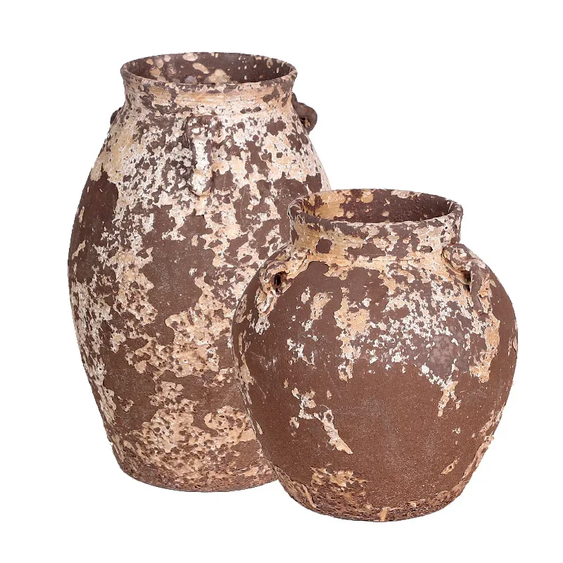 Hand-made rough pottery vase with flowers to make old pottery jar Jingdezhen pottery dried flower