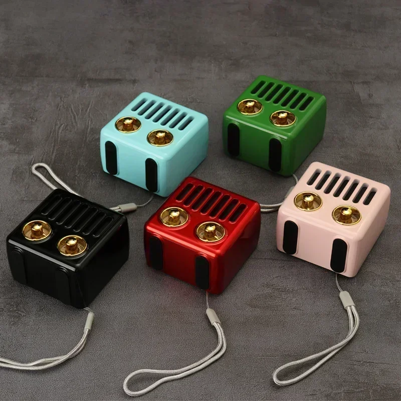 

Hot selling private model portable Bluetooth speaker bluetooth speakers creative mini audio radio indoor household