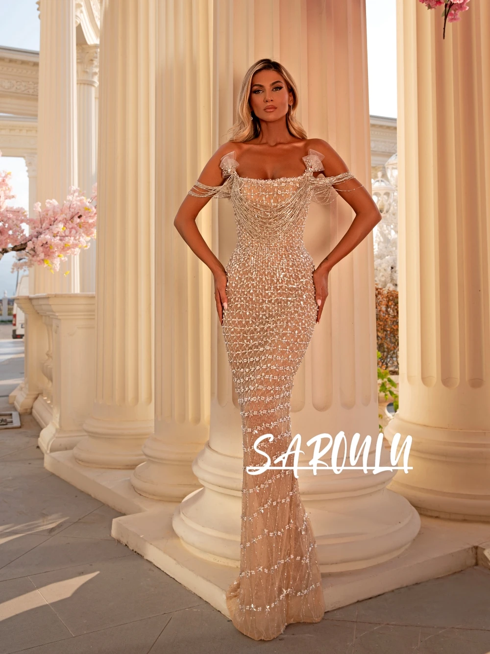 

Шикарное платье для выпускного вечера цвета шампанского с прозрачными кристаллами и кисточками, изысканное блестящее облегающее вечернее платье с открытыми плечами по индивидуальному заказу