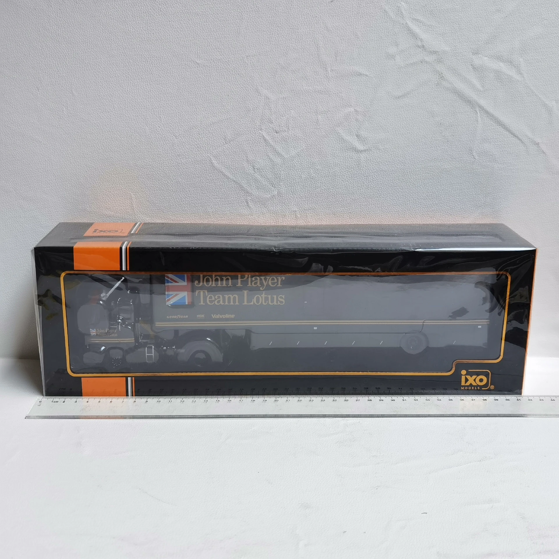 Modelo de Camión con Remolque VOLVO F88 a Escala 1/43 de Diecast IXO, Cabeza de Camión de Aleación, Coche de Plástico, Modelo de Coche de Aleación T7